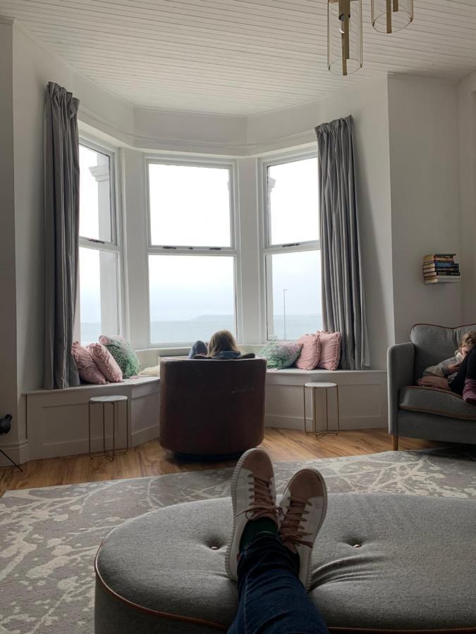 Stunning 3 Bed Seafront Mansion Building Sleeps 6 Adults Or 8 With Kids Lejlighed Portrush Eksteriør billede