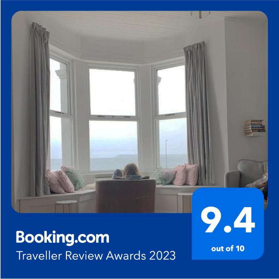 Stunning 3 Bed Seafront Mansion Building Sleeps 6 Adults Or 8 With Kids Lejlighed Portrush Eksteriør billede